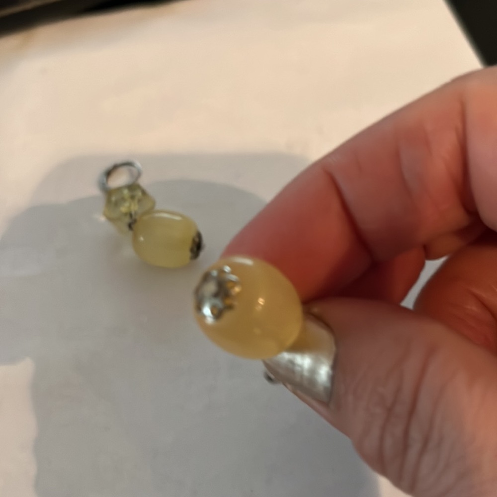 Earrings - Picture 3 of 4